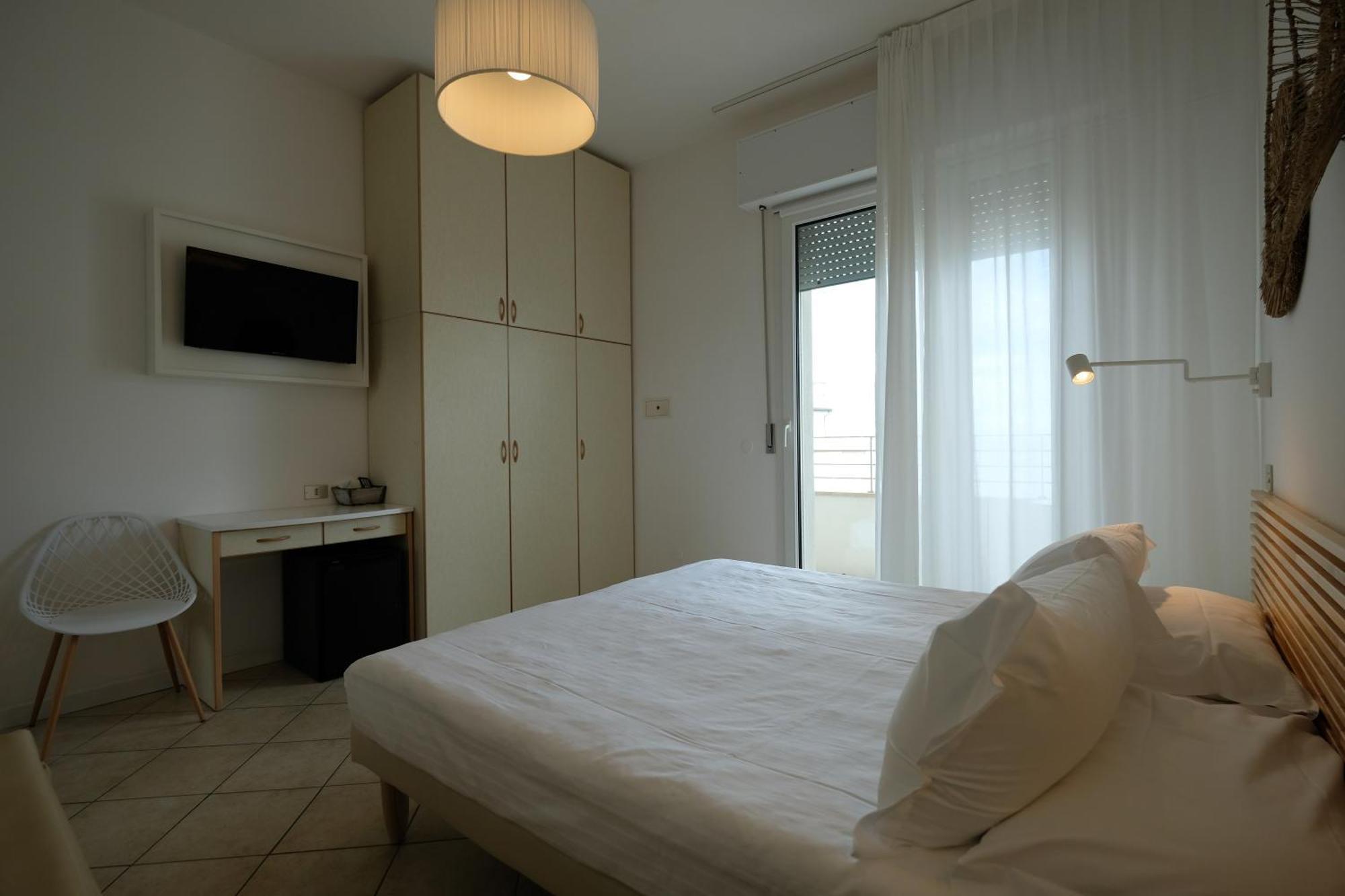 Hotel Solemare Milano Marittima Exterior photo